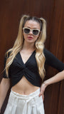 T-SHIRT CON TWIST NERA