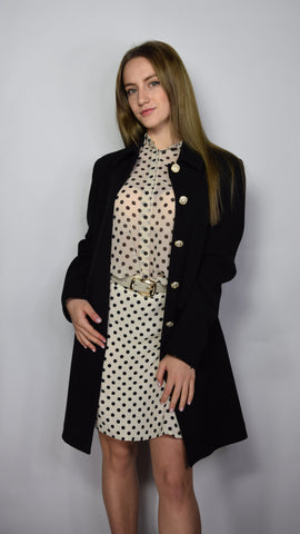 Cappotto con bottoni gioiello